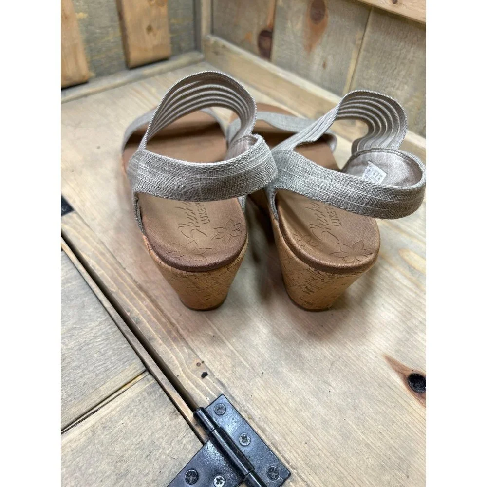 Skechers Cali Women’s US10 Sandals Taupe Beverlee Smitten Kitten Wedge Luxe Foam - Picture 6 of 8